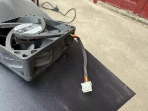 ターゲットサイトのメディアライブラリに特徴的な画像をダウンロードして設定します